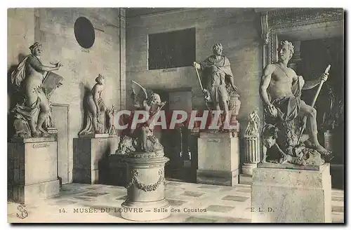 Cartes postales Musee du Louvre Salle des Coustou