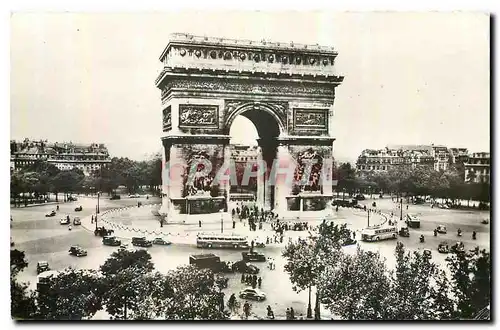 Cartes postales Paris La place de l'Etoile