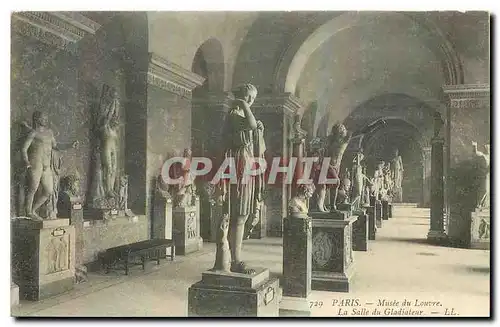 Cartes postales Paris Musee du Louvre la salle du Gladiateur