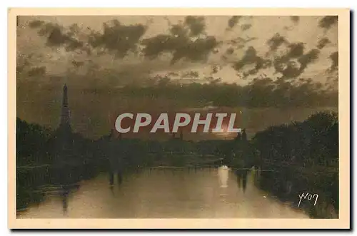 Cartes postales Paris en Flanant Crepuscule sur la Seine