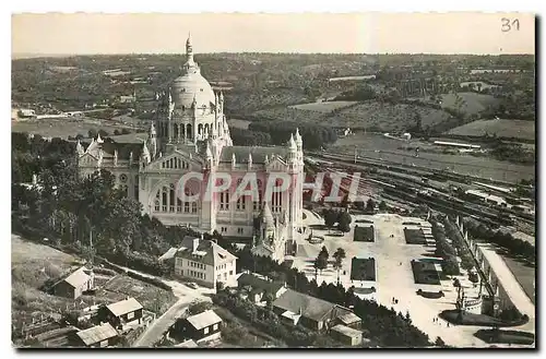 Ansichtskarte AK En Avion au dessus de Lisieux Calvados la Basilique