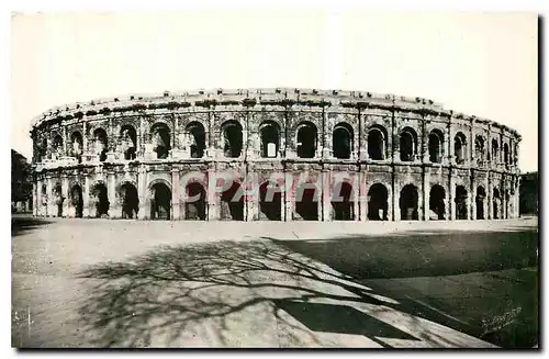 Cartes postales La Provence romaine nimes les Arenes Romaines