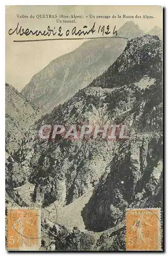 Cartes postales Vallee du Quayras Htes Alpes Un Passage de la Route des Alpes Un tunnel