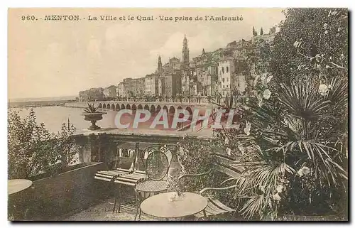 Cartes postales Menton La Ville et le Quai Vue prise de l'Amiraute