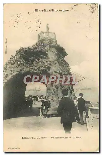 Cartes postales Biarritz Pittoresque L'Escadre a Biarritz au Rocher de la Vierge