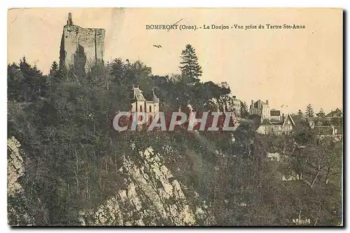Ansichtskarte AK Domfront Orne Le Donjon Vue prise du Tertre Ste Anne