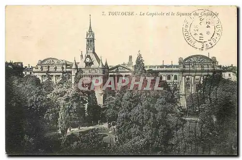 Cartes postales Toulouse Le Capitole et le Square du Capitole