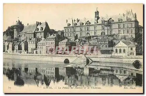 Cartes postales Laval Le Palais de Justice et le Chateau