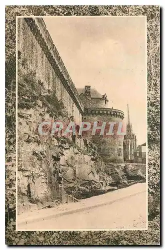 Ansichtskarte AK Vitre Fougeres Mont St Michel Ci contre Chateau de Fougeres La Tour Surienne