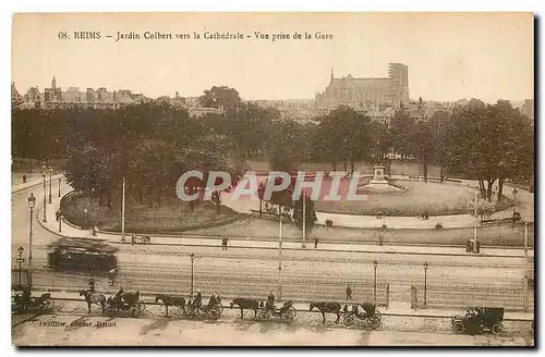 Ansichtskarte AK Reims Jardin Colbert vers la Cathedrale Vue prise de la Gare