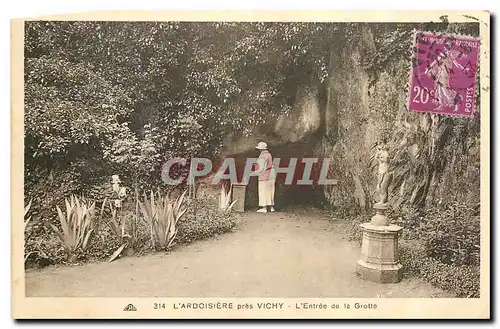 Cartes postales l'Ardoisiere pres Vichy l'Entree de la Grotte