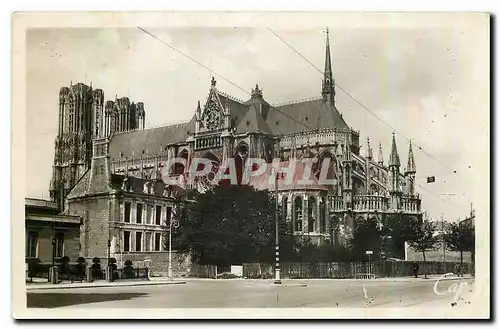 Ansichtskarte AK Reims Place Carnegie et la cathedrale