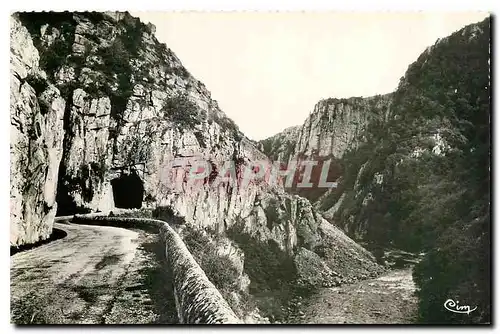 Ansichtskarte AK Vallee de la Sioule Allier Entree du Tunnel en Amont