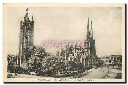 Cartes postales Bordaeux La Cathedrale et la Tour Pey Berland