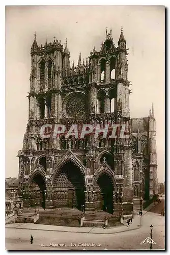 Cartes postales Amiens La Cathedrale