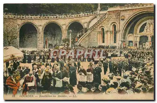 Cartes postales Lourdes Benediction des Malades