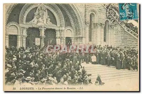 Cartes postales Lourdes La procession devant le Rosaire