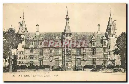 Cartes postales Nevers Le Palais Decal