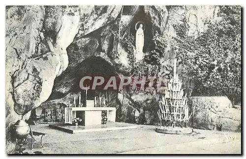 Ansichtskarte AK Lourdes La Grotte Miraculeuse