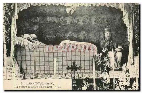 Cartes postales Lannion C du N La Vierge couchee du Yandet