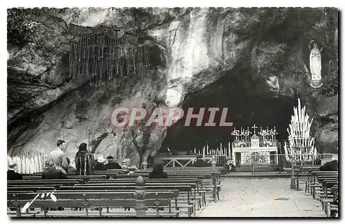 Ansichtskarte AK Toute la France Lourdes H P la Grotte Miraculeuse