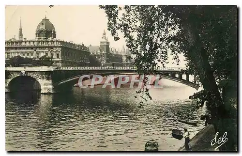 Cartes postales moderne Paris La Seine Prefecture et Palais de Justice