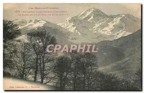 Ansichtskarte AK Les Hautes Pyrenees Environs de Bagneres de Bigorre Le massif du Pic de Midi en hiver