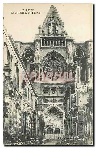 Cartes postales Reims La Cathedrale Petit Portail