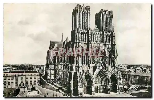 Cartes postales Reims La Cathedrale