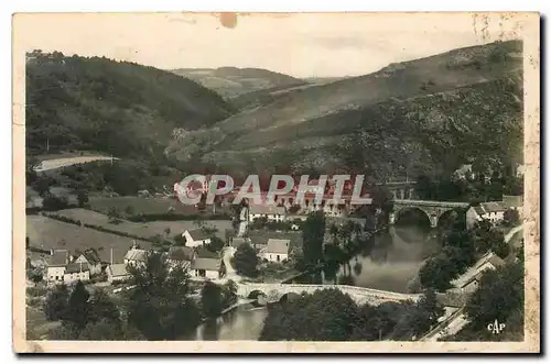 Cartes postales Vallee de la Sioule Pont de Menat Vue generale