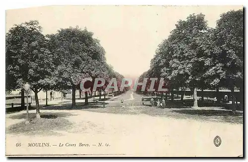 Cartes postales Moulins Le Cours Bercy