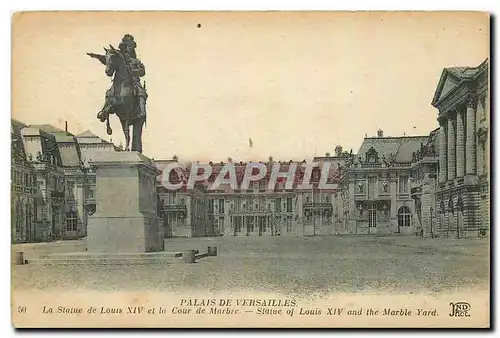 Cartes postales Palais de Versailles La Statue de Louis XIV et la Cour de Marble