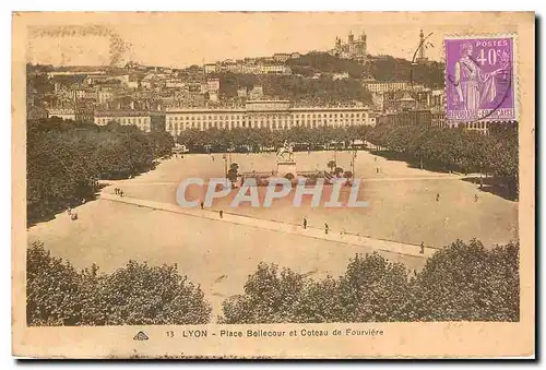 Cartes postales Lyon Place Bellecour et Coteau de Fourvuere