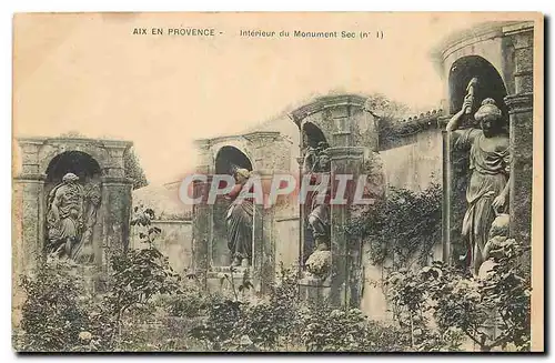Cartes postales Aix en Provence Interieur du Monument Sec