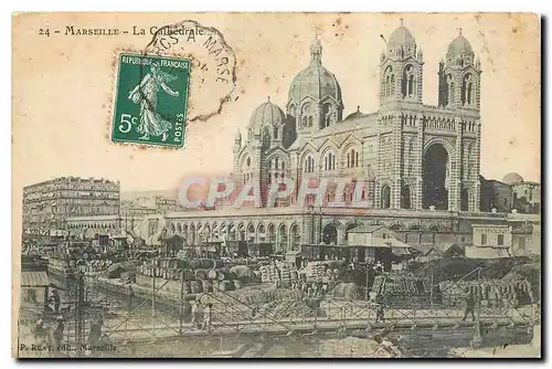 Cartes postales Marseille La Cathedrale