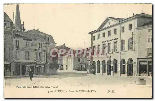 Cartes postales Vittel Place de l'Hotel de Ville