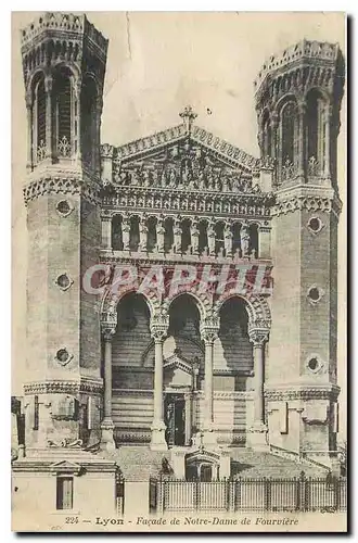 Cartes postales Lyon Facade de Notre Dame de Fourviere
