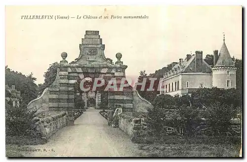 Cartes postales Villeblevin Yonne Le Chateau et ses Portes monumntales