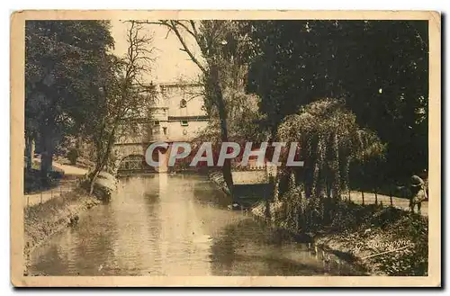 Ansichtskarte AK Chalons sur Marne Marne La Caisse d'Epargue vue sur le Jard