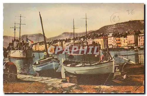 Ansichtskarte AK Toulon Vue sur les Quais Bateau