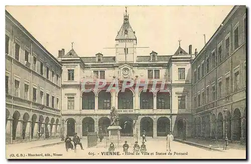 Ansichtskarte AK Vienne Hotel de Ville et Statue de Ponsard