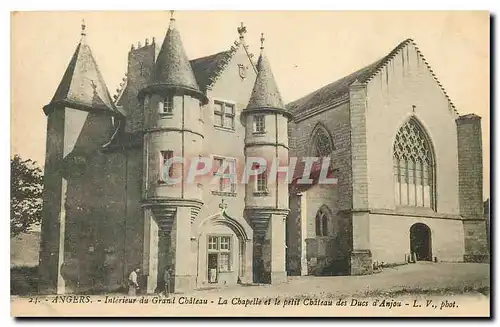 Ansichtskarte AK Angers Interieur du Grand Chateau La Chapelle et le petit Chateau des Ducs d'Anjou