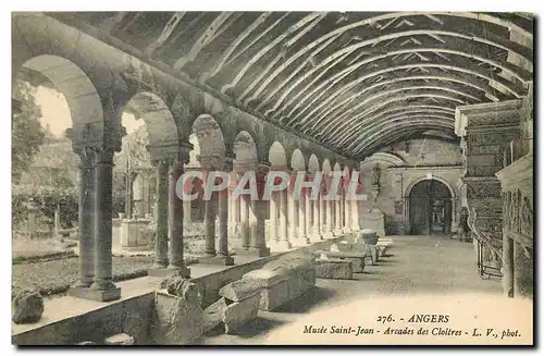 Cartes postales Angers Musee Saint Jean Arcades des Cloitres