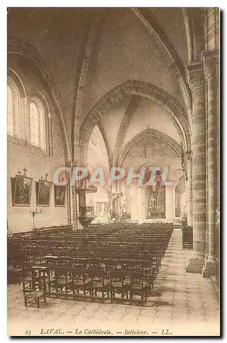 Ansichtskarte AK Laval La Cathedrale Interieur