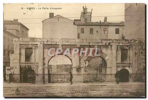 Cartes postales Nimes La Porte d'Auguste