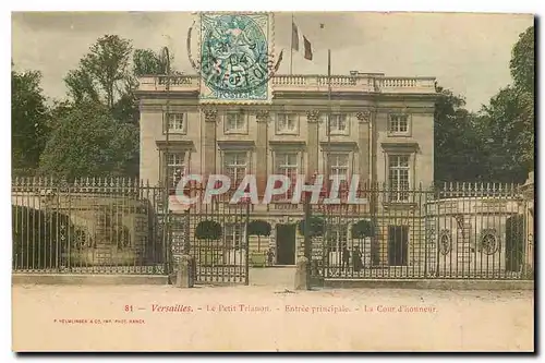 Cartes postales Versailles Le Petit Trianon Entree principale La Cour d'honneur