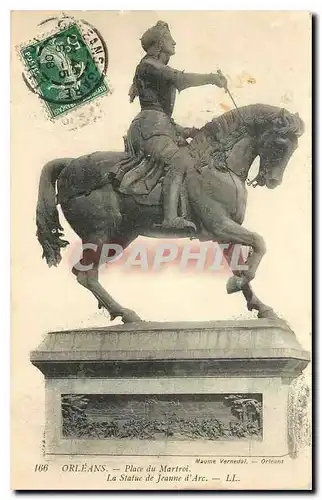 Cartes postales Orleans Place du Martroi La Statue de Jeanne d'Arc