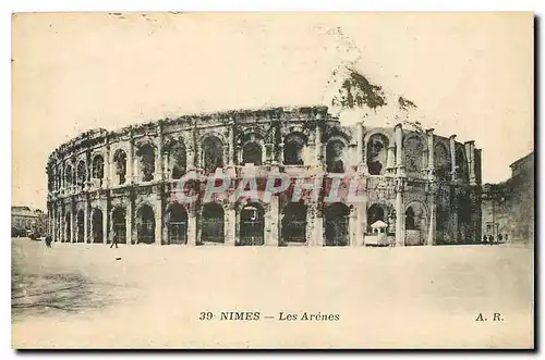 Cartes postales Nimes Les Arenes