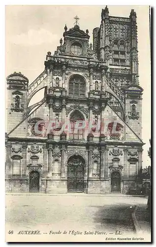 Ansichtskarte AK Auxerre Facade de l'Eglise Saint Pierre