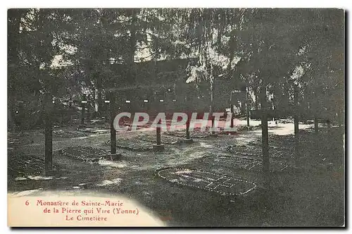 Cartes postales Monastere de Sainte Marie de la Pierre qui Vire Yonne Le Cimetiere